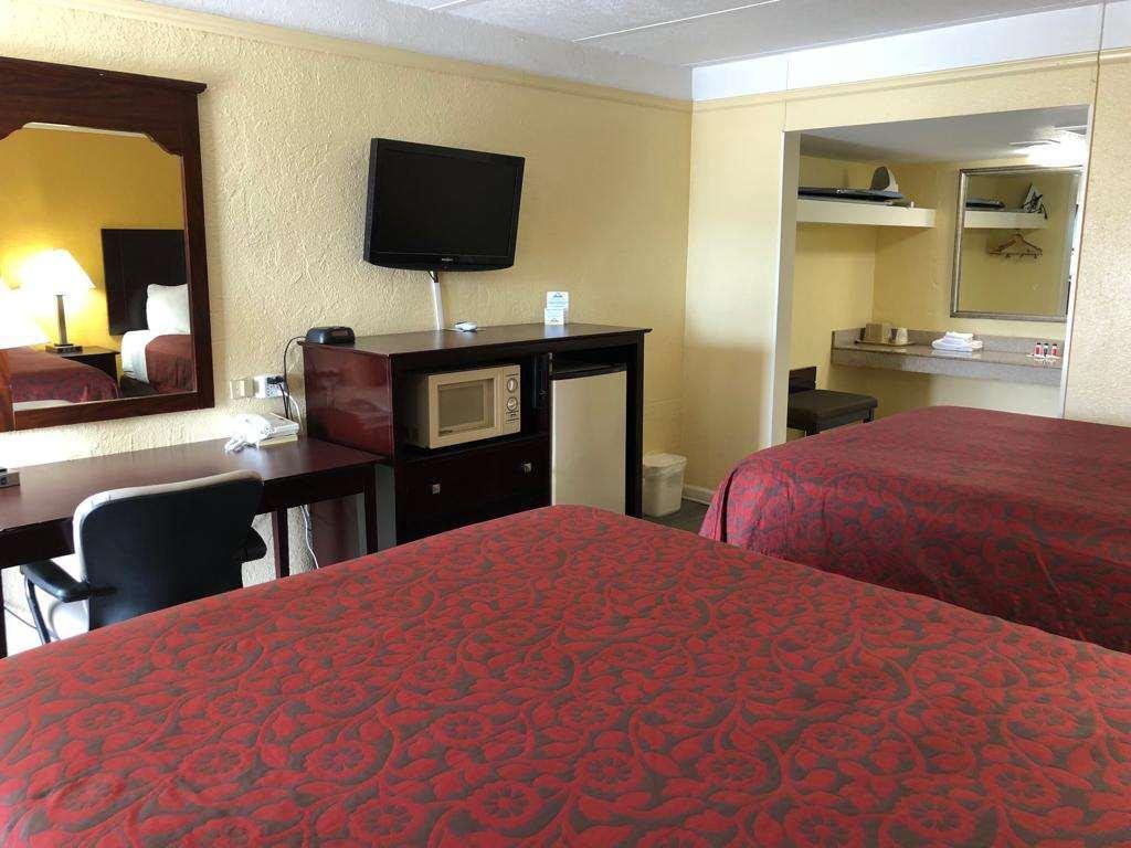 Days Inn By Wyndham Gainesville Quarto foto