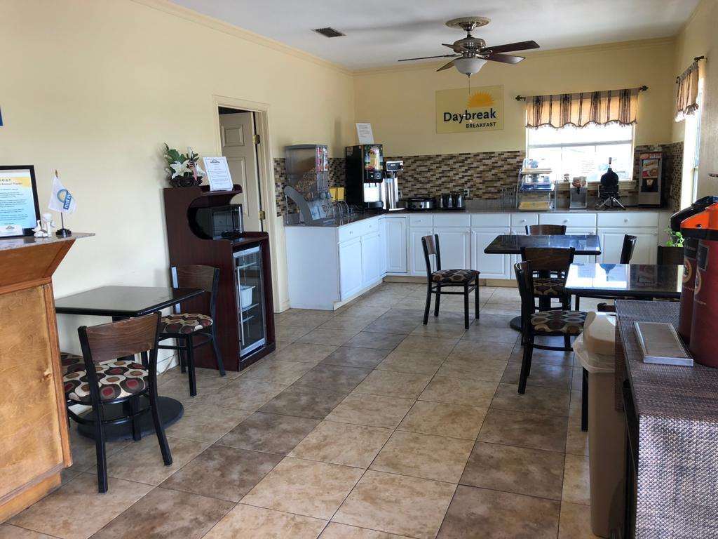 Days Inn By Wyndham Gainesville Amenidades foto
